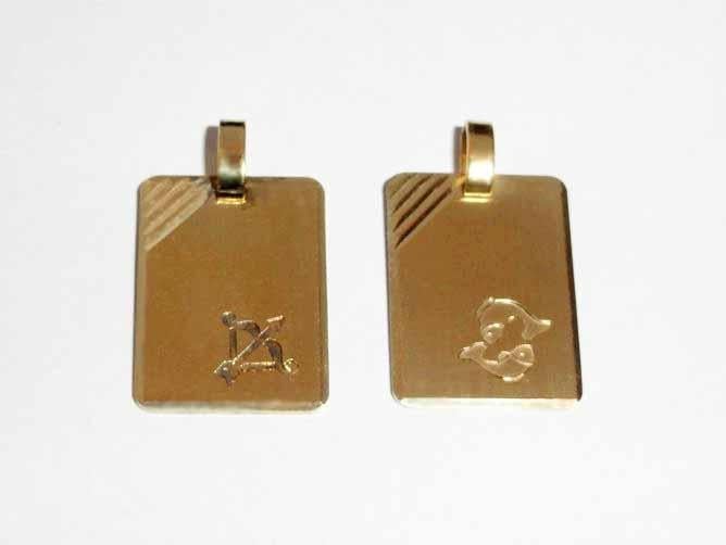 Hangertje Horoscoop Vissen Boogschutter Verguld Sterrenbeeld, Overige materialen, Nieuw, Ophalen of Verzenden, Kruis of Symbool