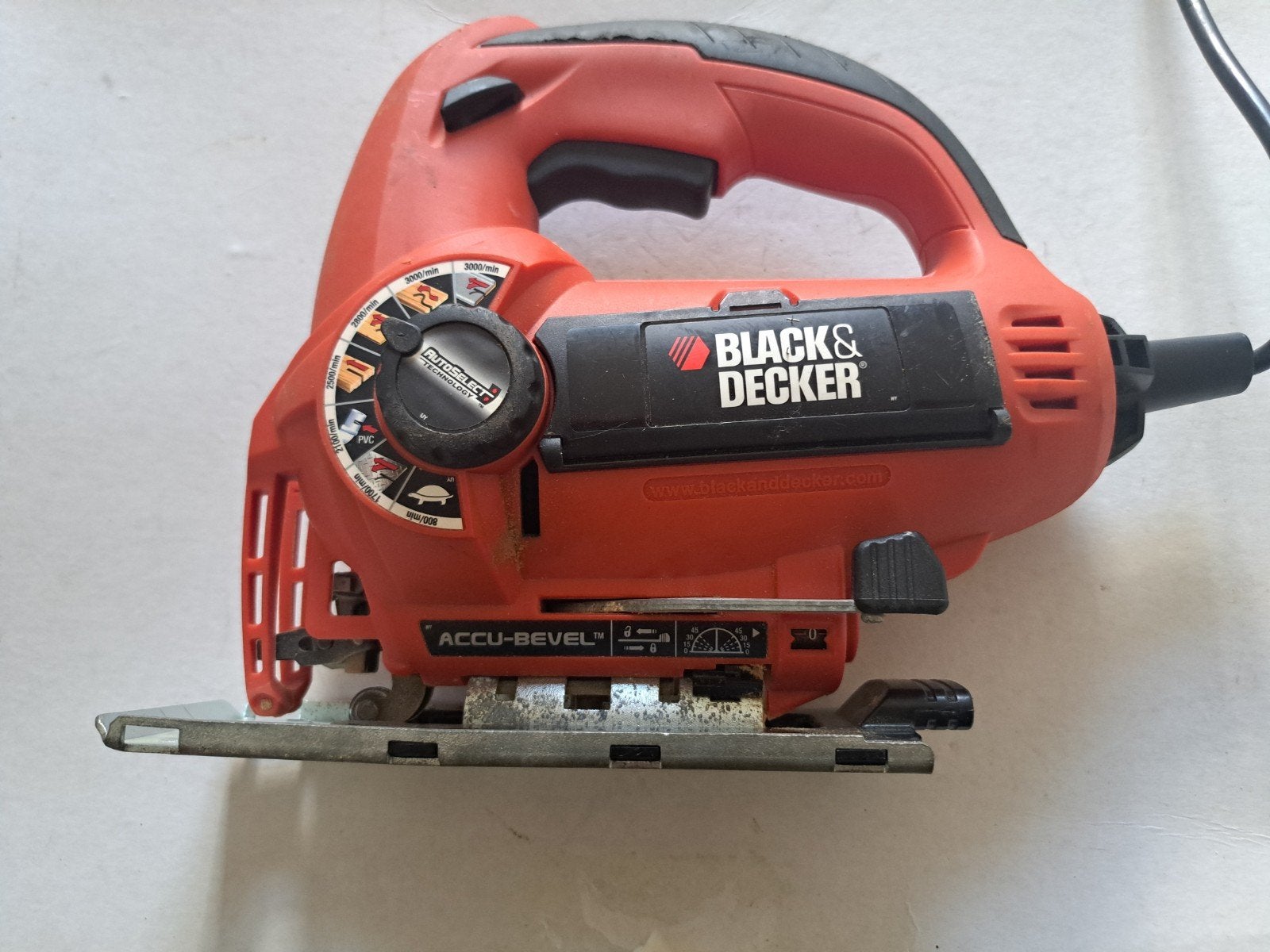 Black & Decker Decoupeerzaag KS800S - 520W,, Ophalen, Gebruikt, Black & Decker, Minder dan 600 watt