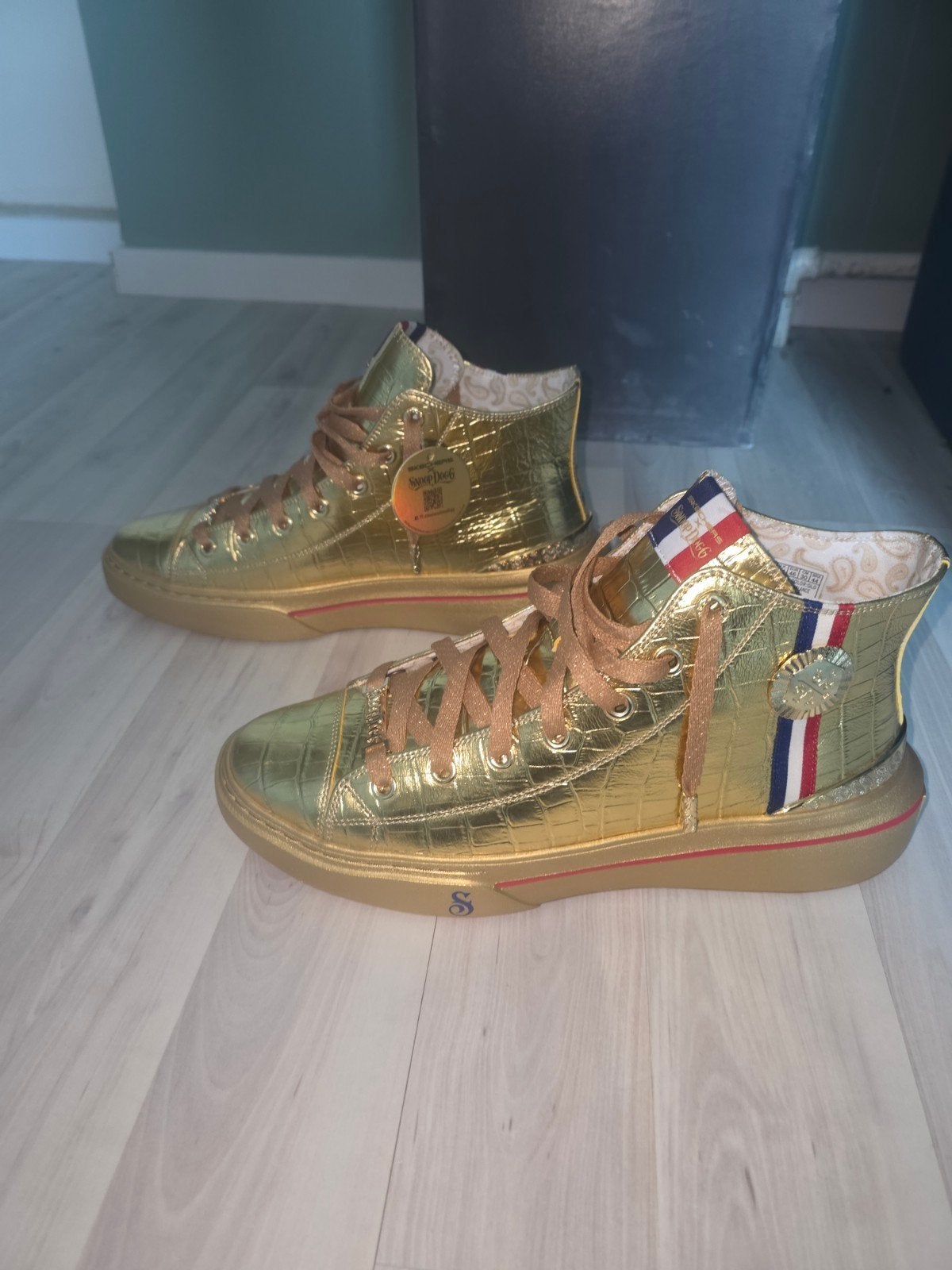 Snoop Dog Gold Medal sneaker Skechers mt 46, Ophalen, Overige kleuren, Nieuw, Sneakers of Gympen