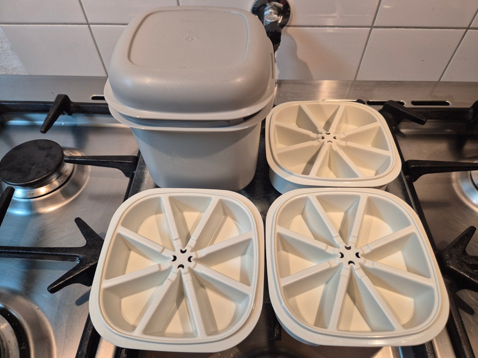Vintage Tupperware ijsblokjesbakjes set - Nieuw & Ongebruikt, Ophalen, Overige kleuren, Geschikt voor vriezer, Overige typen