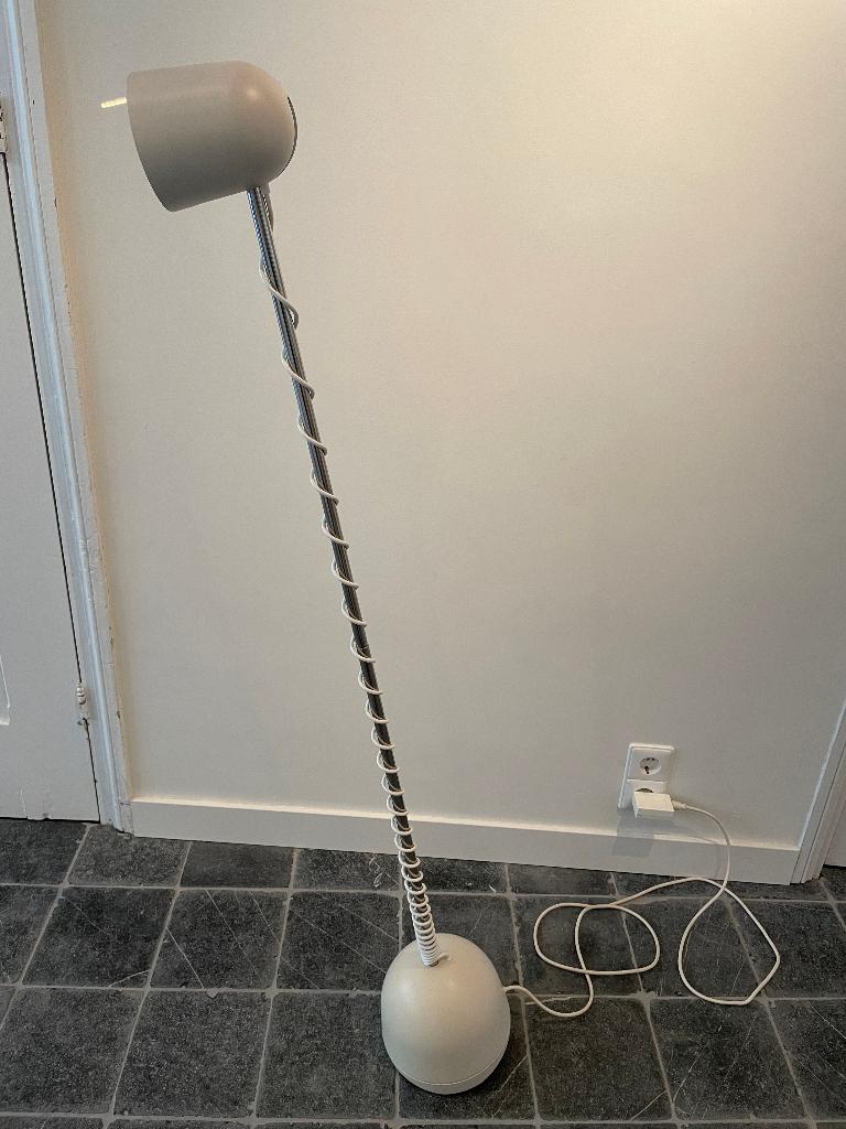 Ola Wihlborg, Ikea design vloerlamp, (collectable), i.g.st, Ophalen, Gebruikt, Metaal, 100 tot 150 cm