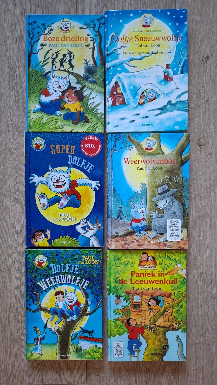 Paul van Loon Dolfje Weerwolfje boeken - los of als set, Ophalen of Verzenden, Zo goed als nieuw, Paul van Loon, Fictie algemeen