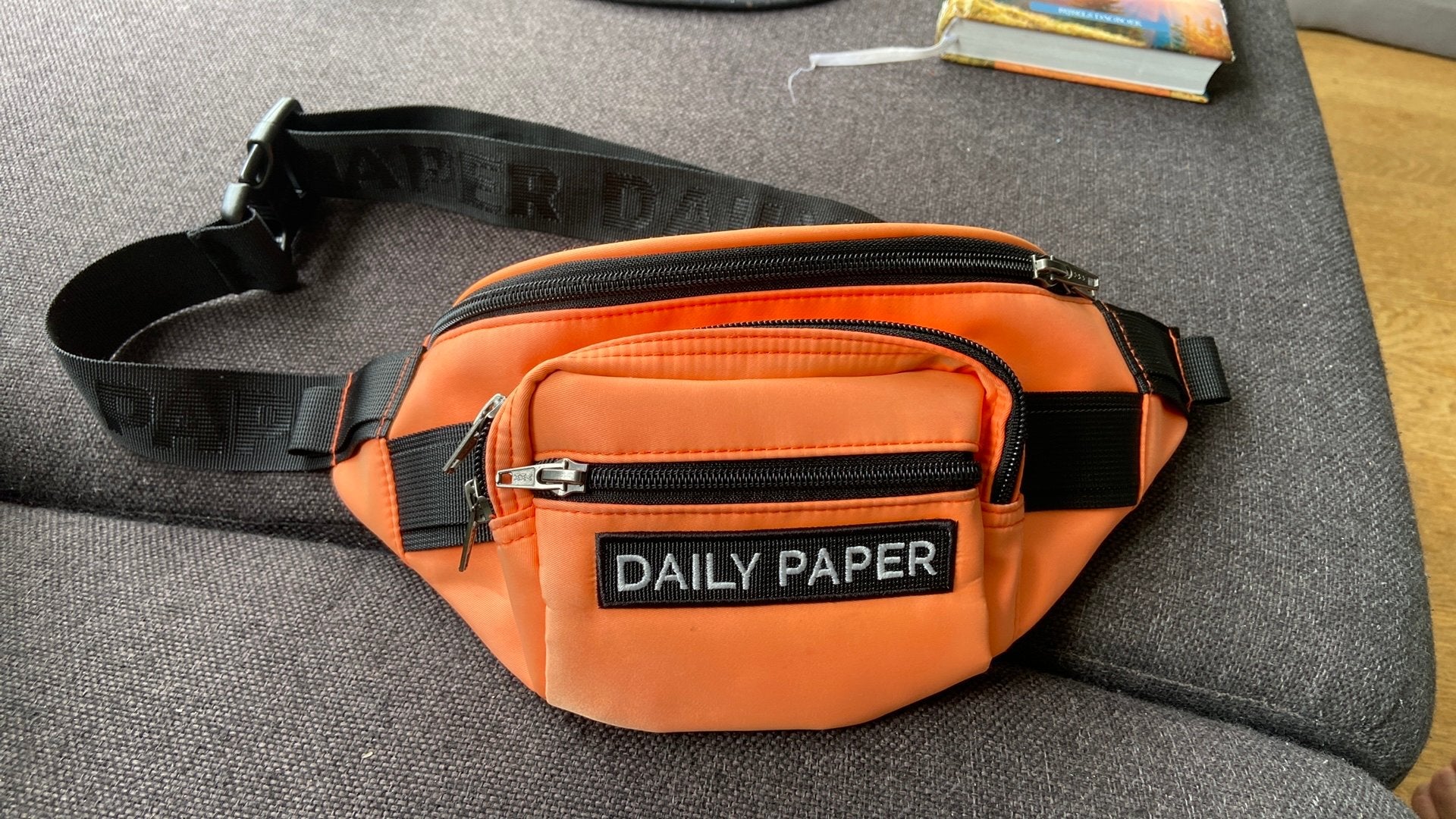 Daily paper heup of schoudertasje, Ophalen of Verzenden, Gebruikt, Unisex volwassen