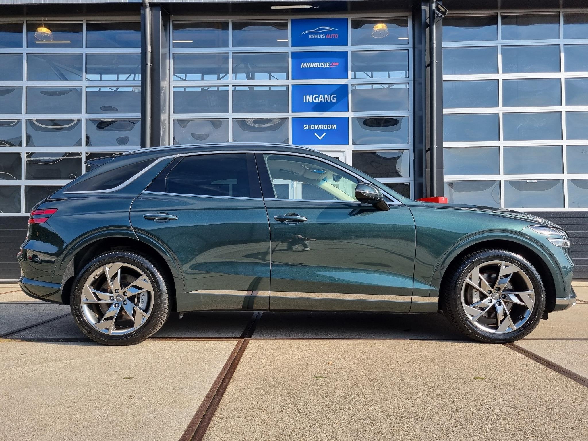 Genesis GV70 Electrified AWD Sport 490pk Dual Motor / NAPPA, Auto's, Automaat, Dealer onderhouden, Stof, 489 pk