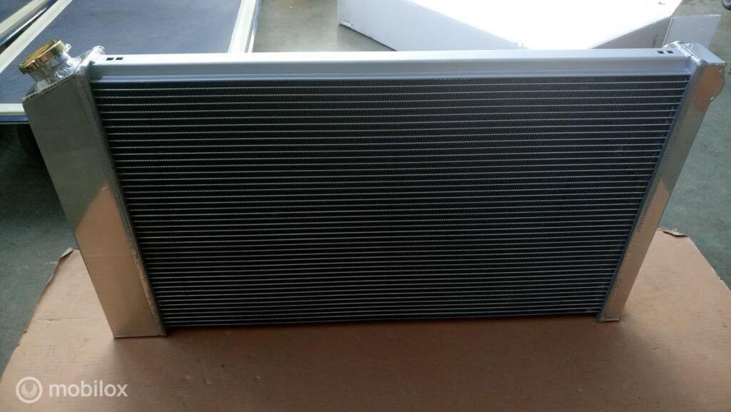 Radiateur + fans 1967-1980 GM / Chevy 1968-1979 Chevrolet, Nieuw, Ophalen of Verzenden