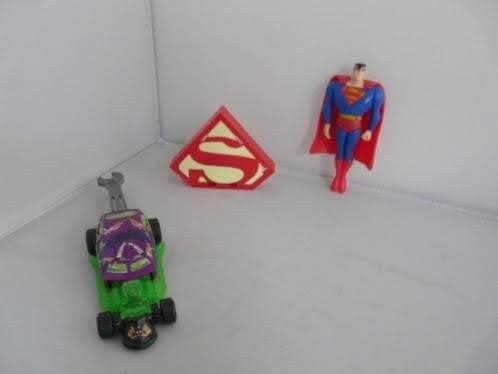 McDonalds 2005 # Superman, auto en embleem, Ophalen of Verzenden, Zo goed als nieuw, Beeldje of Figuurtje