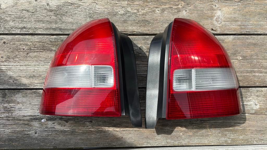 Honda Civic EJ9 achterlicht units, Auto-onderdelen, Ophalen of Verzenden, Gebruikt, Honda