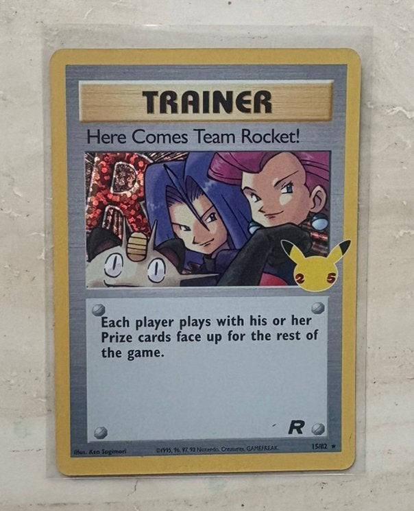 Here Comes Team Rocket! - 15/82 - Celebrations 25th, Ophalen of Verzenden, Zo goed als nieuw