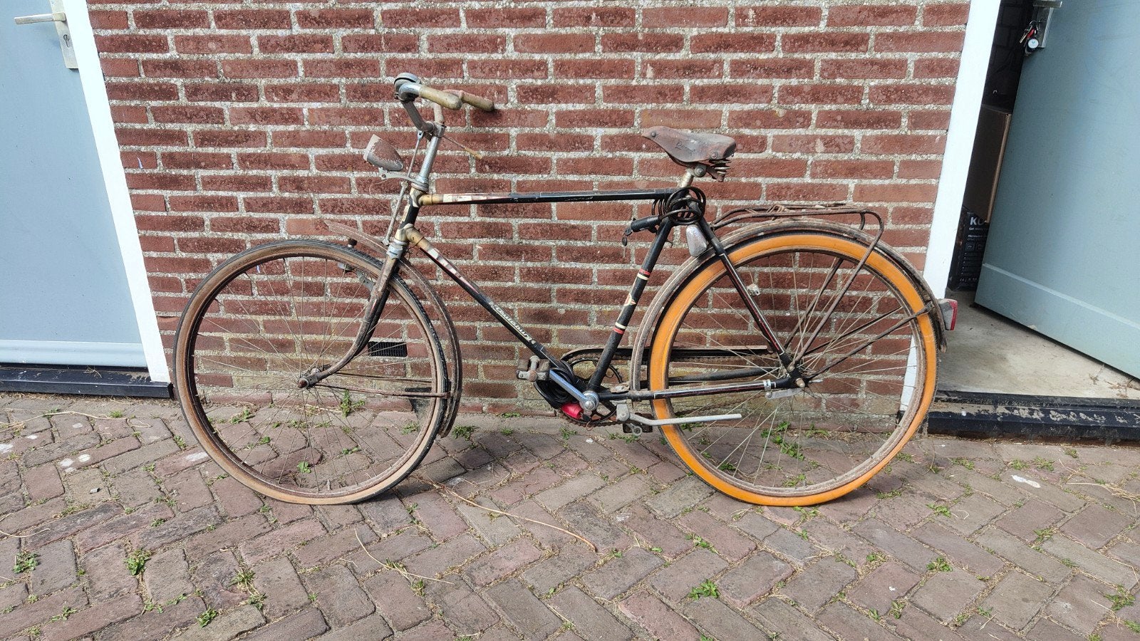 retro teutoburg fiets (project) jaren 50/60?, Ophalen