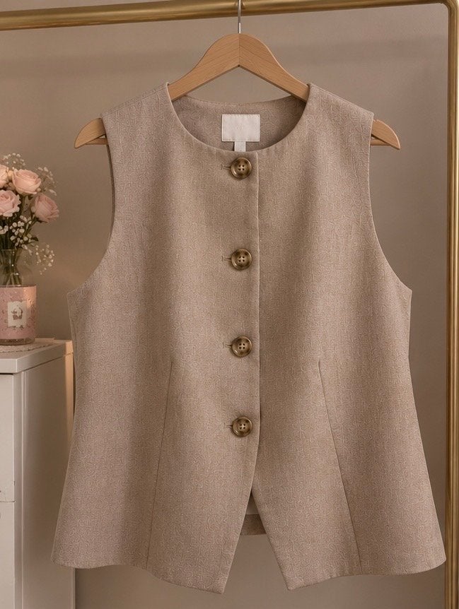 Beige linnen vest & witte jeans - Maat L, Ophalen of Verzenden, Zo goed als nieuw