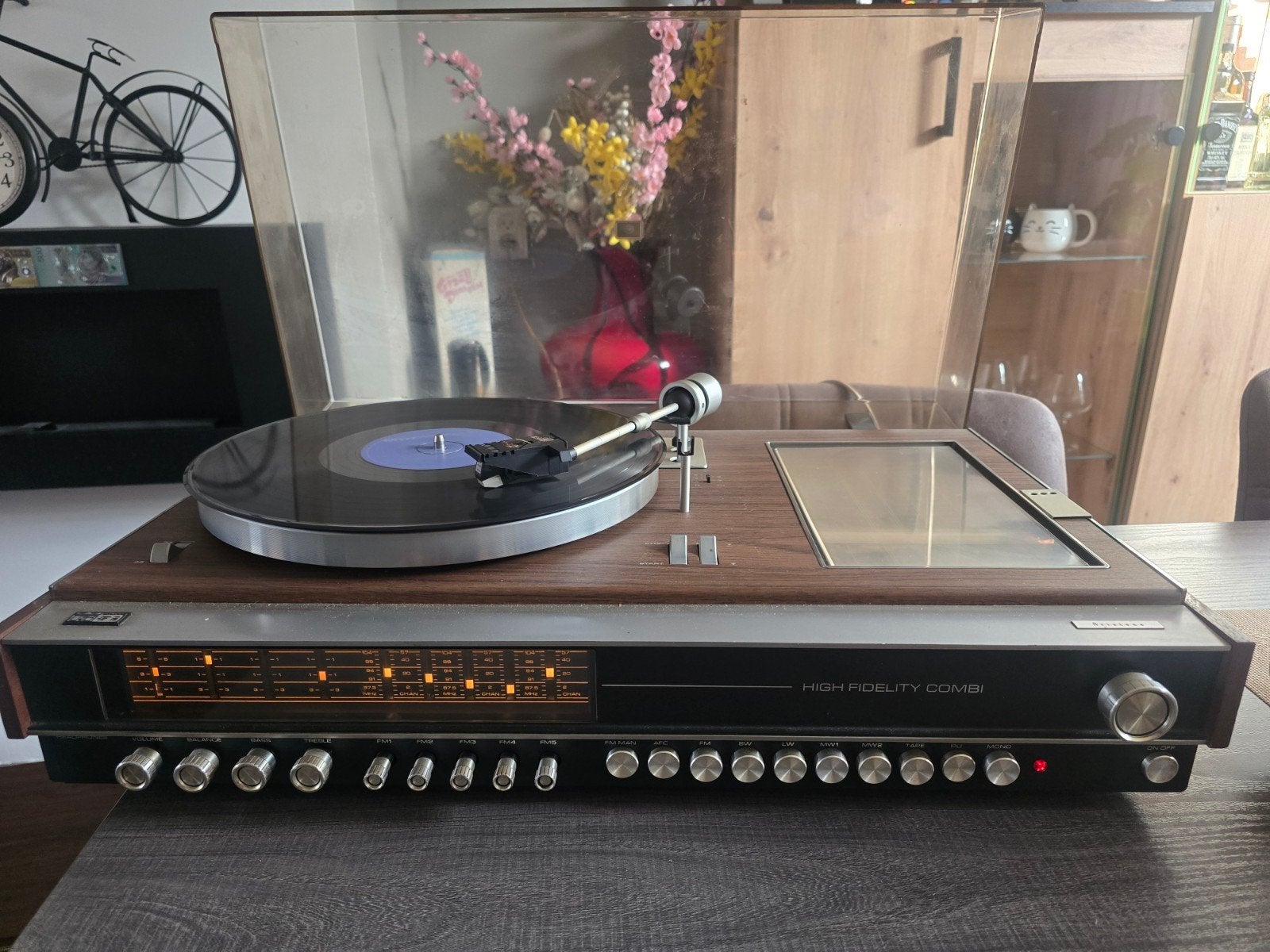 Vintage Aristona High Fidelity Combi Platenspeler met Radio, Ophalen of Verzenden