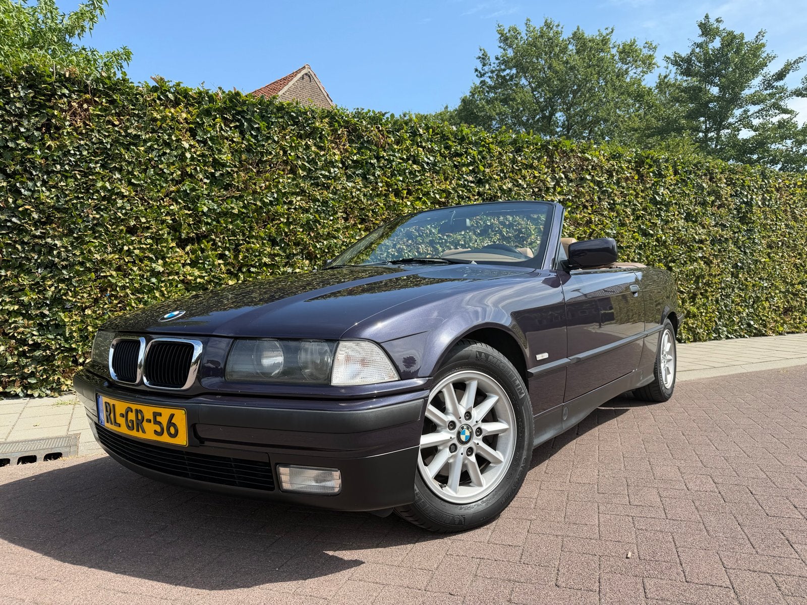 BMW 3-Serie 328i Cabriolet/Hardtop Handgeschakeld NL Auto, Euro 2, Achterwielaandrijving, Beige, Cabriolet