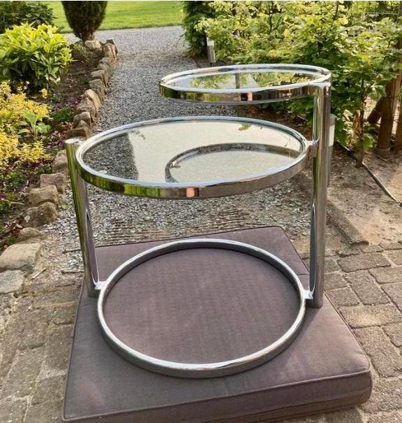 Stijlvolle Swivel Table bijzettafel chroom met glazen bladen, Ophalen, Metaal of Aluminium, Rond, 55 tot 75 cm