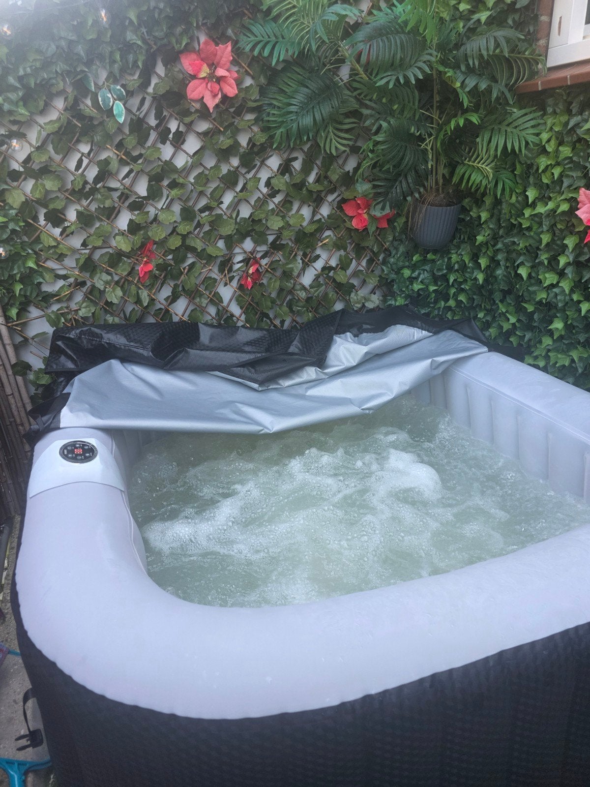 Opblaasbare jacuzzi met accessoires, Tuin en Terras, Ophalen of Verzenden, Gebruikt, Filter