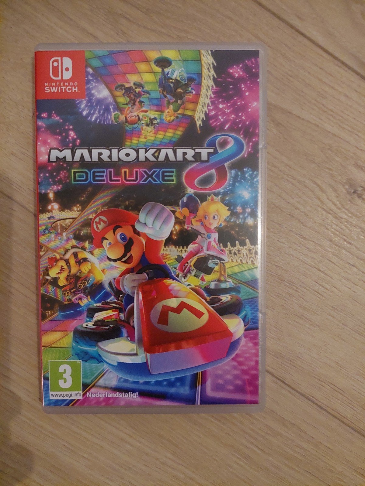 Mario Kart 8 Deluxe - Nintendo Switch, Spelcomputers en Games, Ophalen of Verzenden