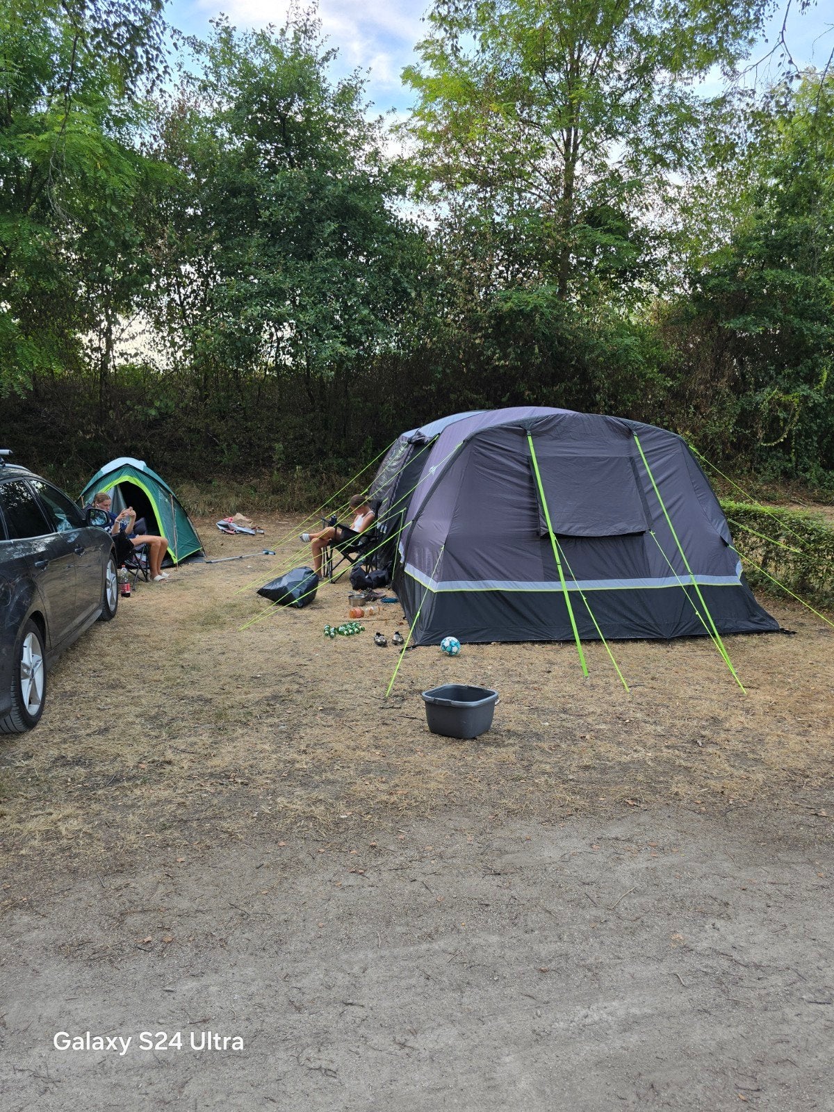 Obelink Hudson 4 Easy Air Cool Dark opblaasbare tent, Ophalen, Zo goed als nieuw, Tot en met 4
