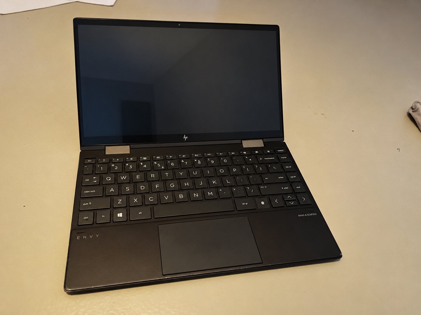 HP Envy x360 Convertible 13-ay0xxx - Krachtige 2-in-1 Laptop, 2 tot 3 Ghz, Qwerty, 8 GB, 13 inch
