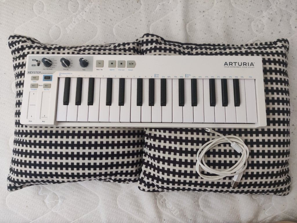 Arturia KeyStep MIDI controller & sequencer – werkend – €110, Ophalen, Zo goed als nieuw