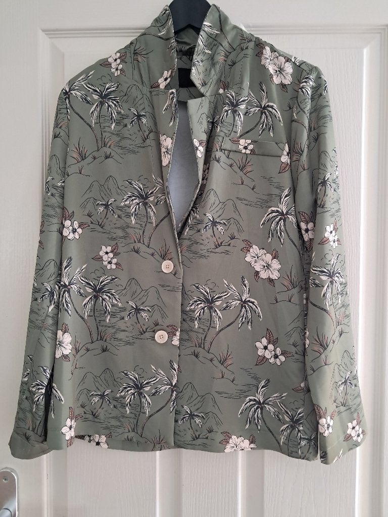 Pyjama-jasje met bloem-print, Kleding | Dames, Maat 38/40 (M), Verzenden, Zo goed als nieuw, Catwalk Junkie