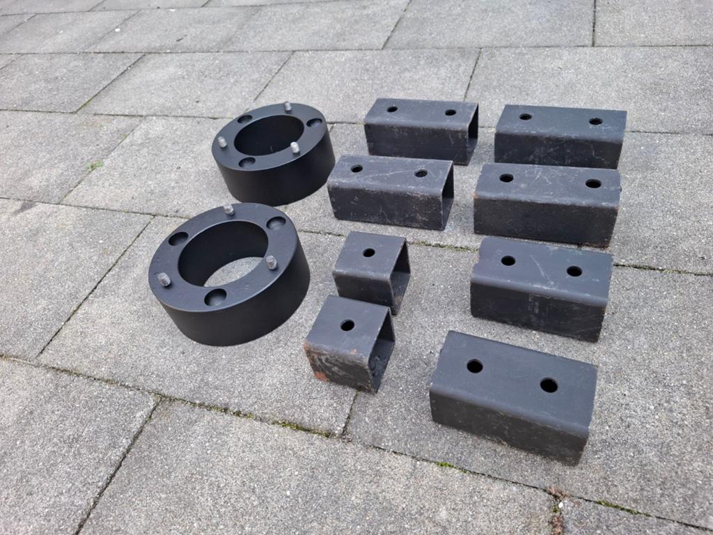 Ophoogkit Mitsubishi Pajero Pinin 5cm voorzijde, Ophalen of Verzenden, Nieuw, Mitsubishi