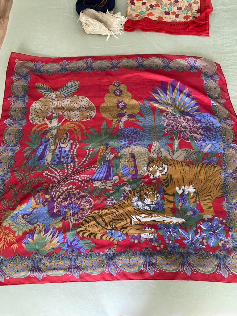 kleurrijke sjaal, Ophalen, Zo goed als nieuw, Maat 46/48 (XL) of groter, Sjaal