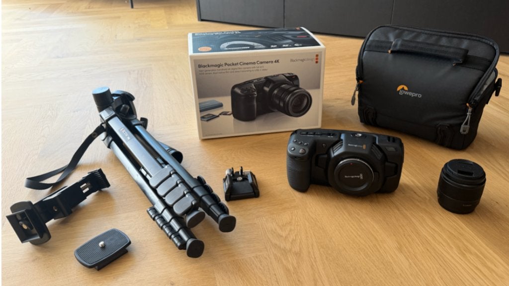 Blackmagic Pocket Cinema 4K Kit + 25mm Lens + Tripod, Ophalen, Zo goed als nieuw, Video
