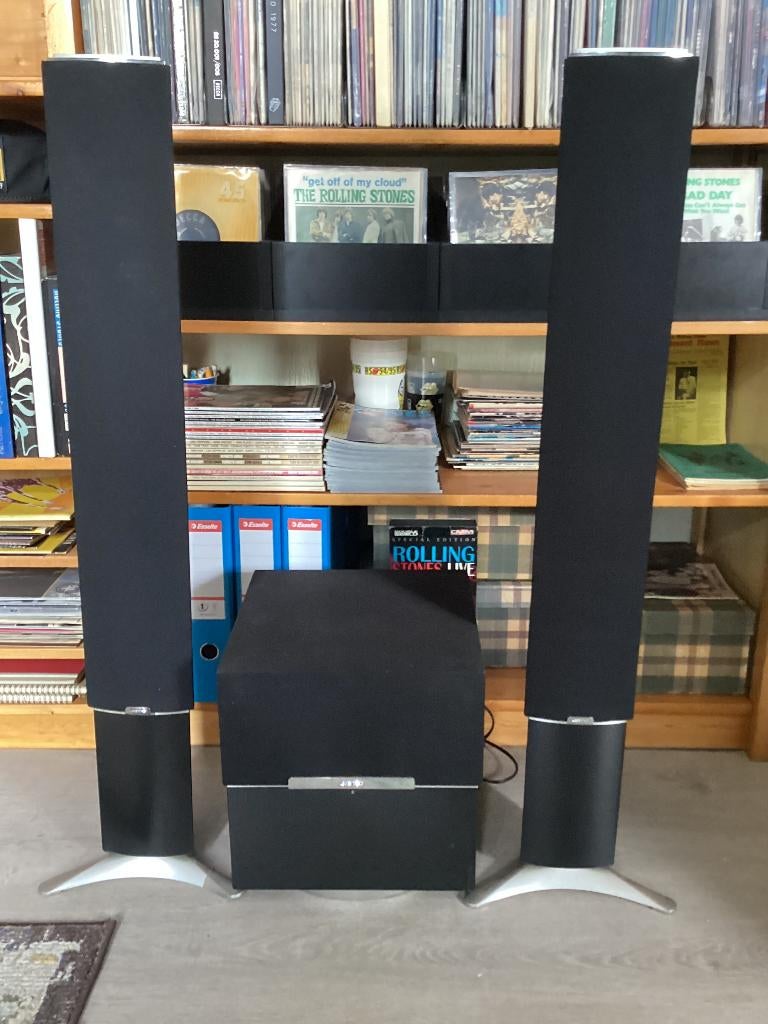 Jamo set  , 2 zuilspeakers en aktieve subwoofer, 70 watt of meer, Overige spelers, Ophalen, Overige merken