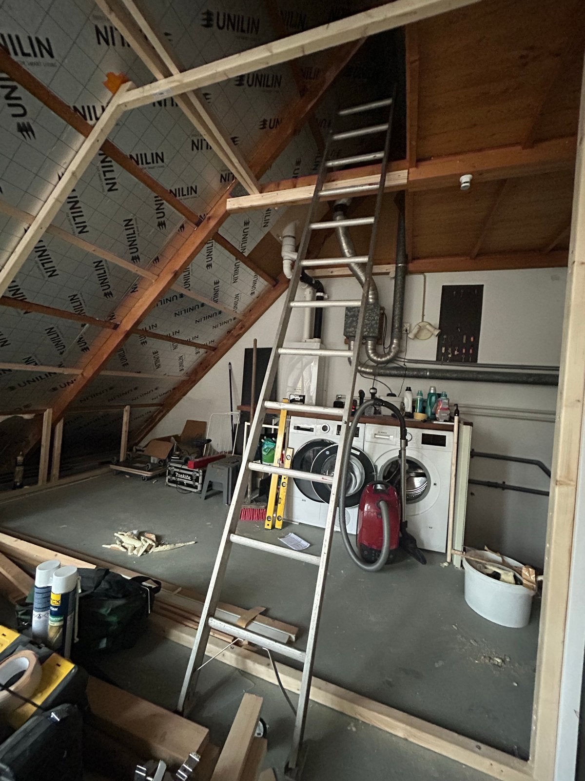 Stevige ladder, 3.30 meter lang, Doe-het-zelf en Verbouw, Ophalen, Gebruikt, Ladder, 2 tot 4 meter