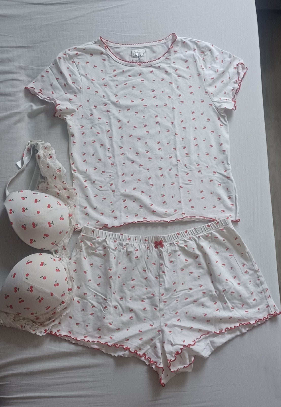 New Yorker Censored Pyjama Set en BH, New Yorker Censored, Ophalen of Verzenden, Nieuw, Maat 42/44 (L)