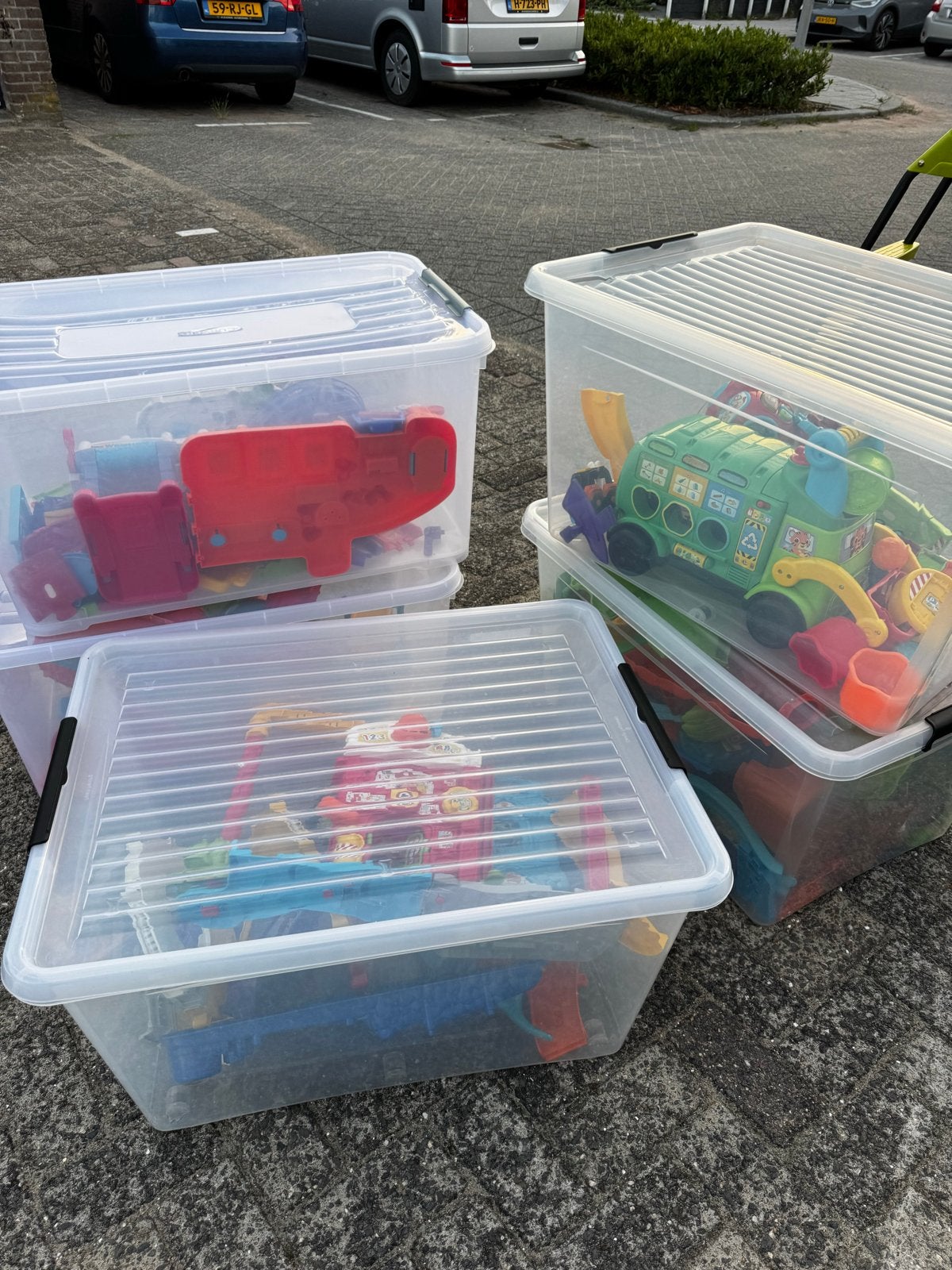 Grote Vtech Toet Toet Auto's collectie: garages, brandweer,, Kinderen en Baby's, Speelgoed | Vtech, Ophalen, Gebruikt, 2 tot 4 jaar
