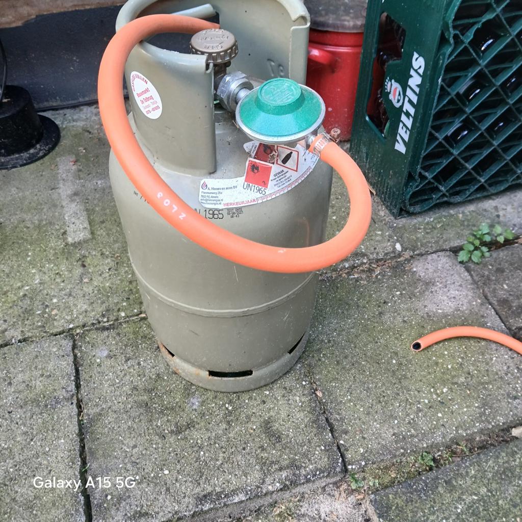 Gasfles met slang en drukregelaar - 7 kg geldig tot 2031, Ophalen of Verzenden, Gebruikt