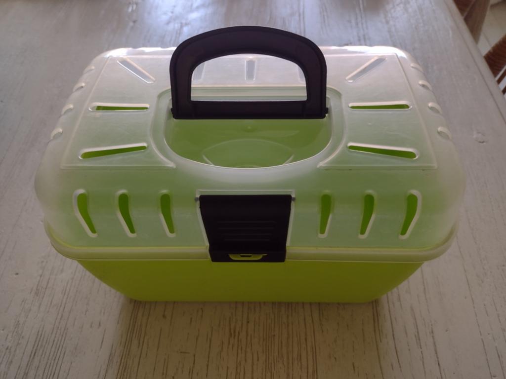 Vervoers box voor cavia's of konijnen., Ophalen of Verzenden, Gebruikt, Transportkoffer of -box
