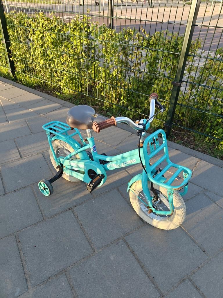 Kinderfiets Cooper Popal met zijwieltjes - Zo goed als nieuw, Fietsen en Brommers, Zijwieltjes, 16 tot 20 inch, Ophalen of Verzenden