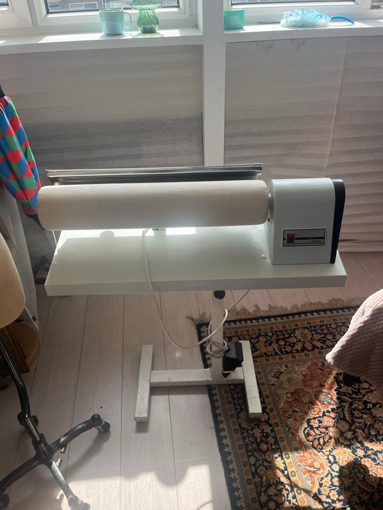 Professionele strijkmachine Euro Bendix BA 650, Witgoed en Apparatuur, Strijkijzers en Strijkplanken, Ophalen, Gebruikt, Strijkijzer met snoer