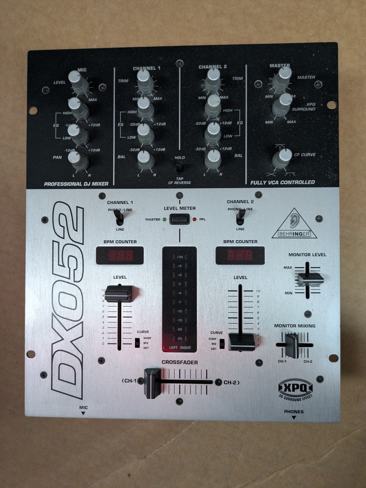 Behringer DX052 DJ Mixer, Muziek en Instrumenten, Dj-sets en Draaitafels, Ophalen of Verzenden, Zo goed als nieuw, Dj-set, Behringer
