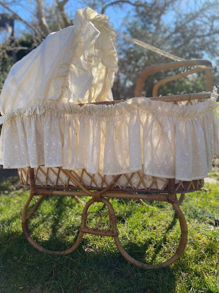 Vintage rotan wieg, Ophalen, Gebruikt, Minder dan 140 cm, Minder dan 70 cm
