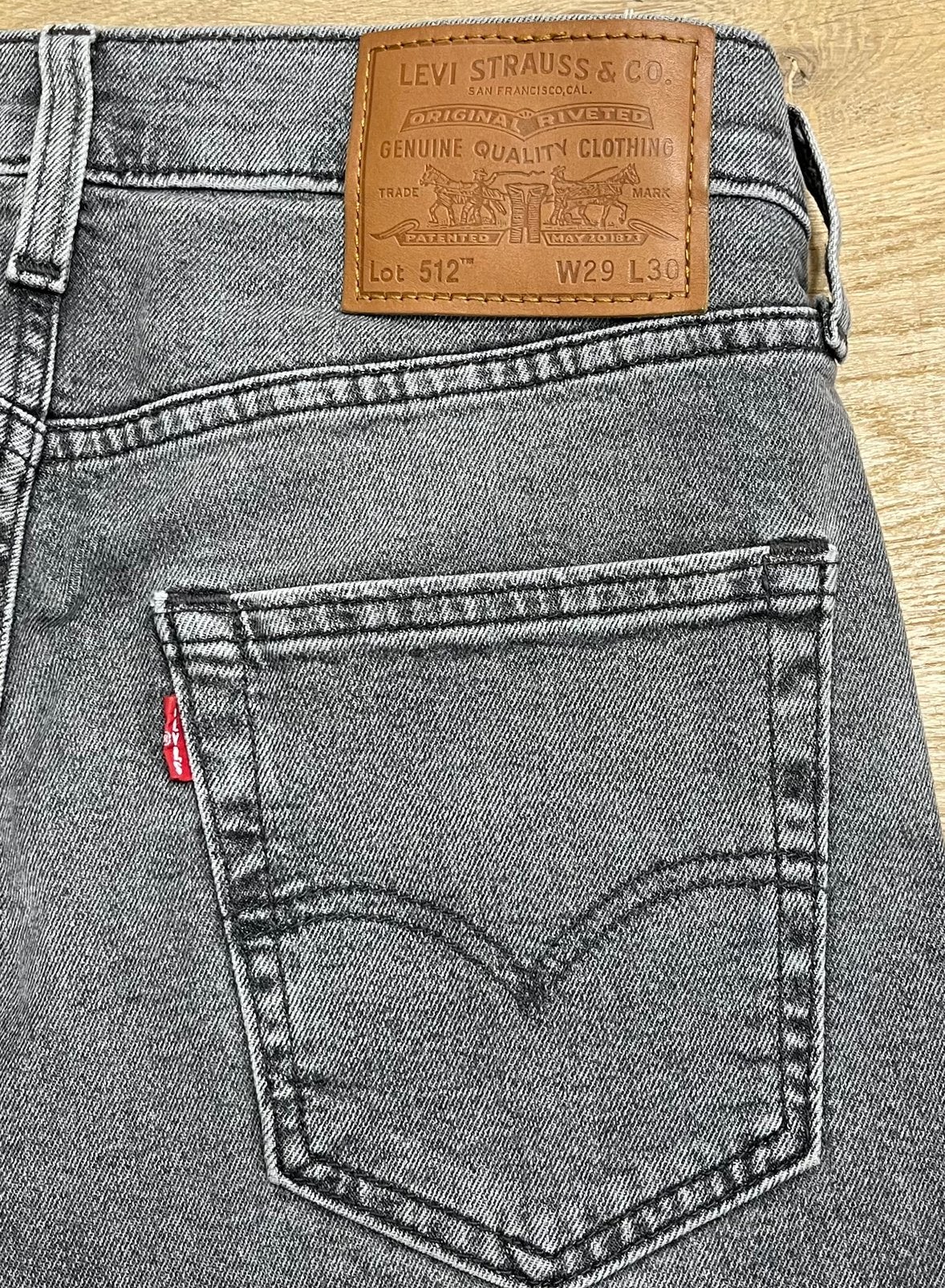 Levi’s 512 slim tapered jeans grijs - Maat W29 L30, Kleding | Heren, Ophalen of Verzenden, Zo goed als nieuw, Grijs, W32 (confectie 46) of kleiner