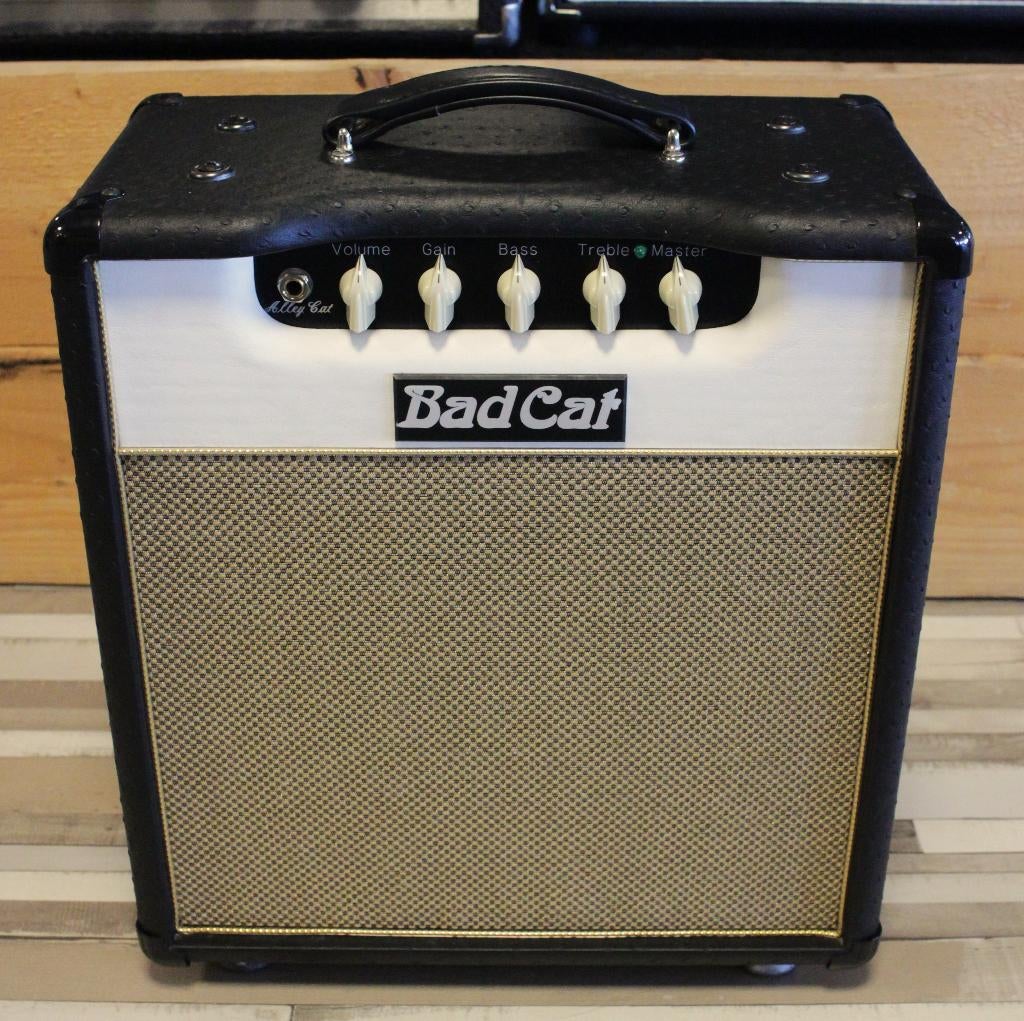 Bad Cat Alley Cat 7.5 Watt 1x12" incl. flightcase, Minder dan 50 watt, Bad Cat, Ophalen of Verzenden, Zo goed als nieuw