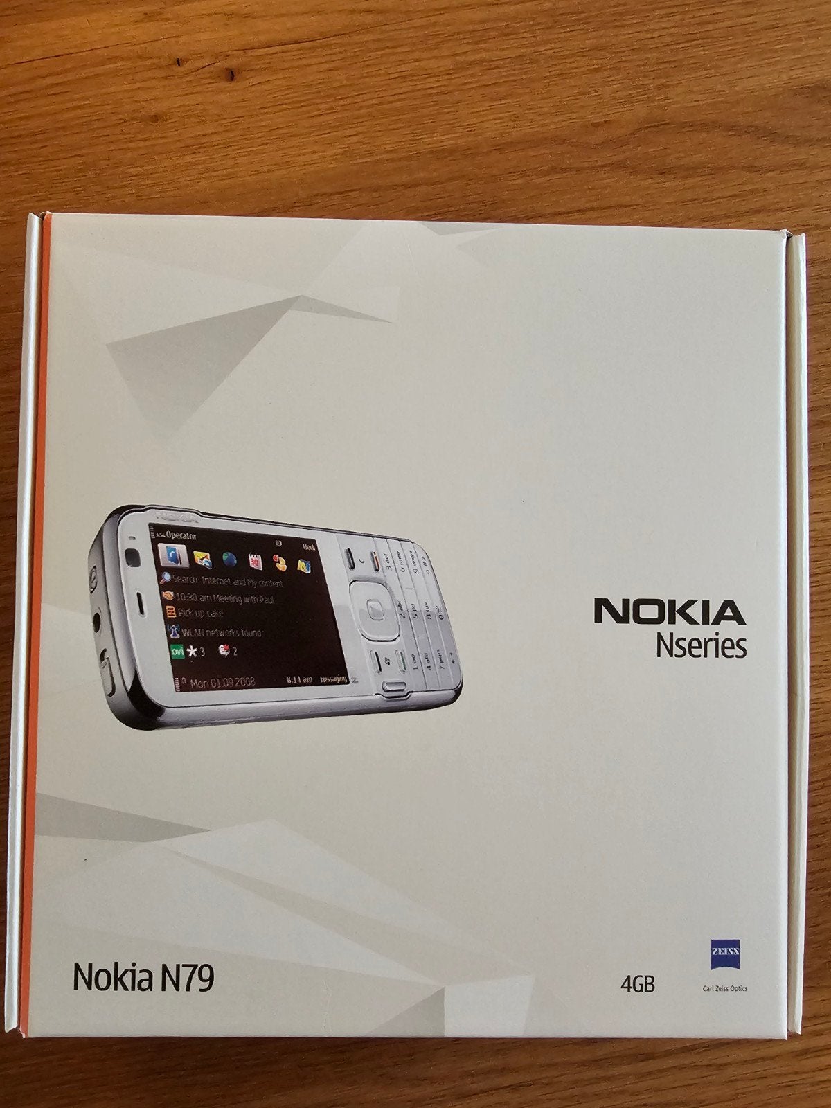 Nokia N79 met 3 verwisselbare covers - Zo goed als nieuw, Telecommunicatie, Fysiek toetsenbord, 3 tot 6 megapixel, Ophalen of Verzenden