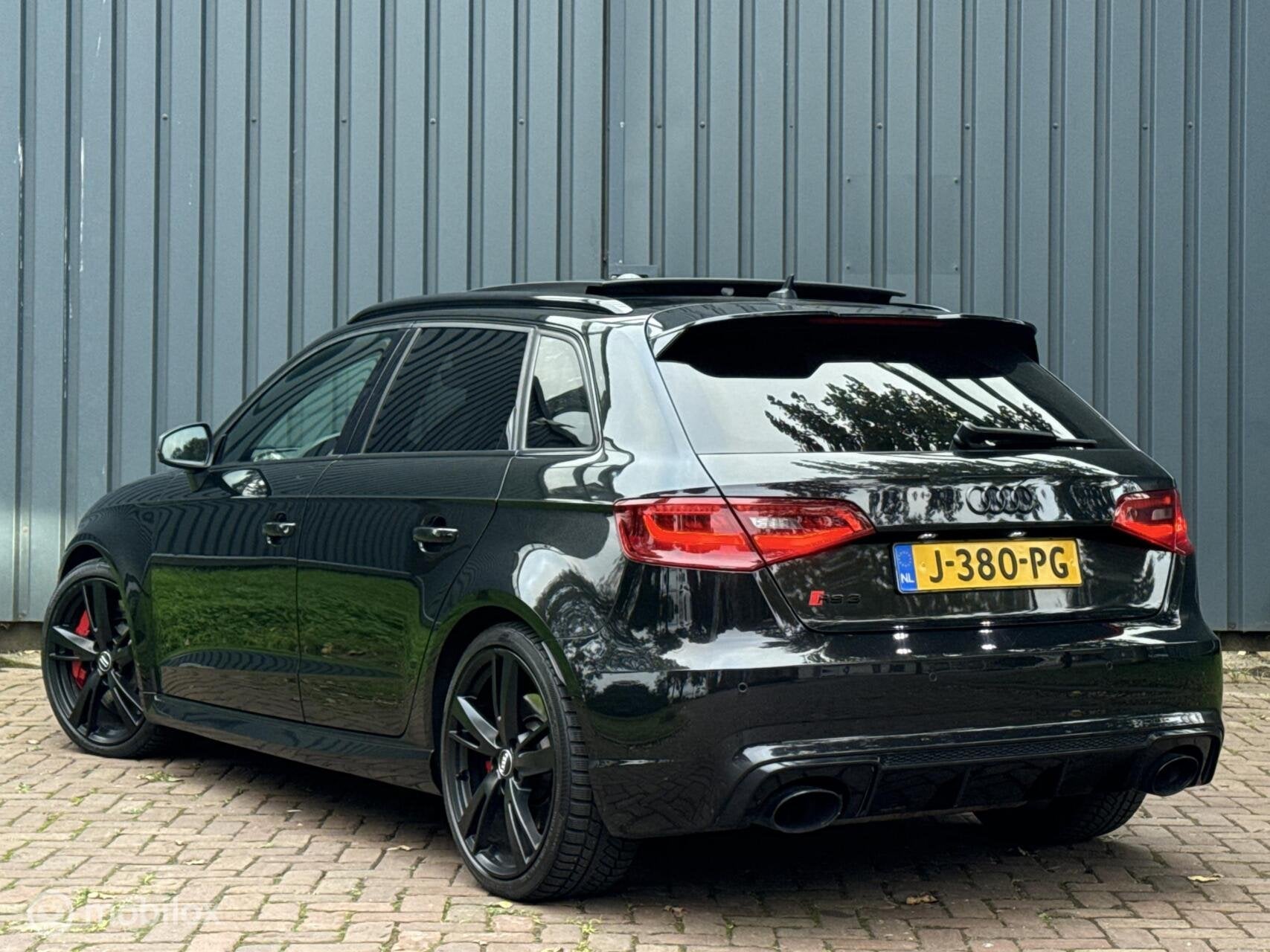 Audi RS3 2.5 TFSI Quattro|Pano|RS Seats|B&O|Stoelverw|Keyl, Auto's, Automaat, Dealer onderhouden, Gebruikt, RS3