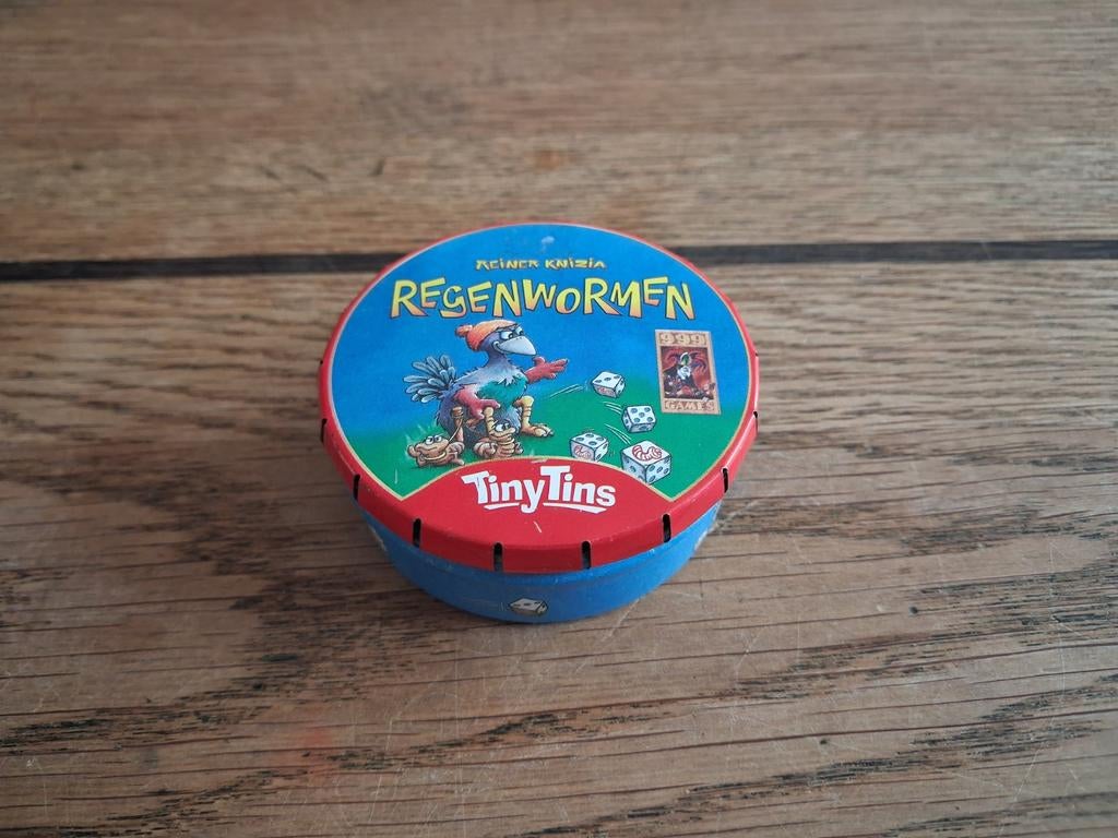 Regenwormen Tiny Tins - Compact dobbelspel, Gebruikt, Vijf spelers of meer, Ophalen of Verzenden, 999 Games