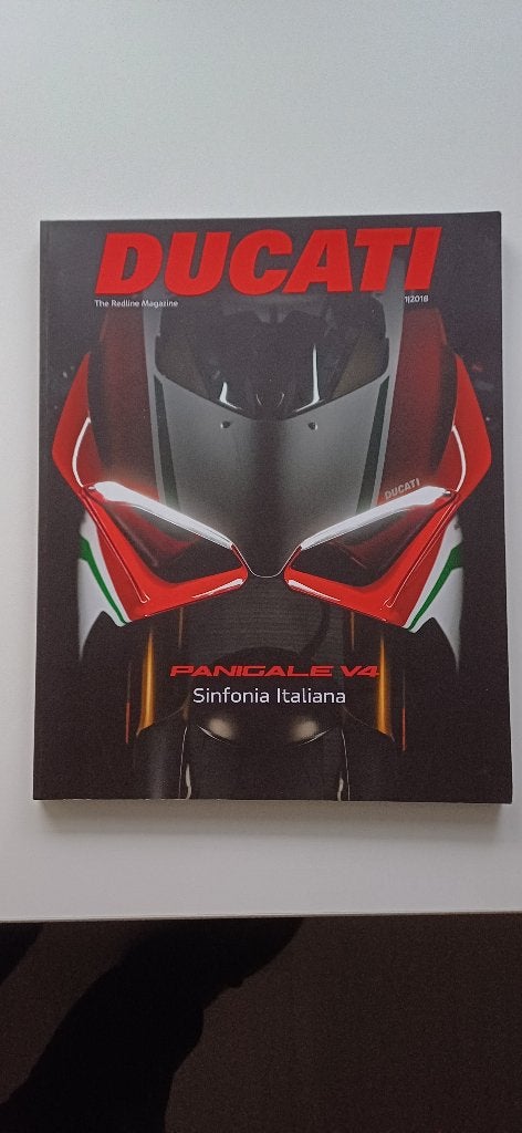 Ducati Panigale V4 boek 2018, Ophalen of Verzenden, Ducati