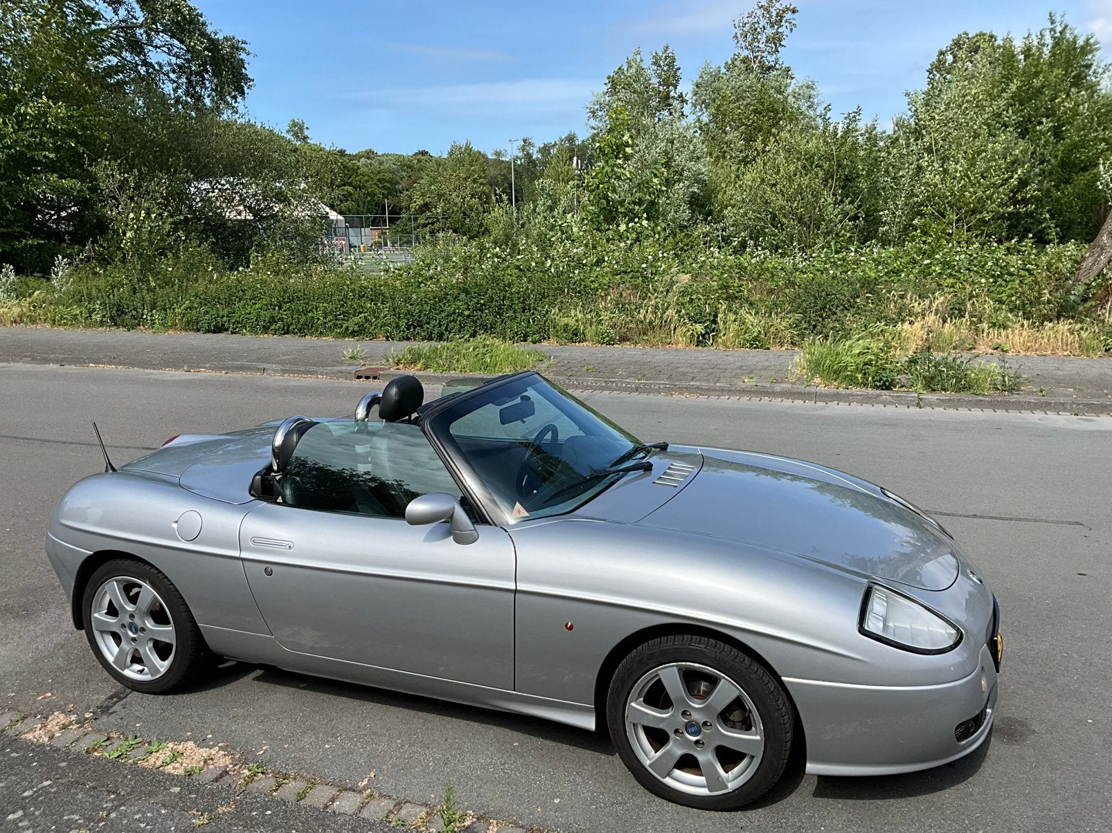Fiat Barchetta 1.8 16V 2003 Grijs, Auto's, Fiat, Particulier, Barchetta, Airbags, Airconditioning, Alarm, Bluetooth, Centrale vergrendeling