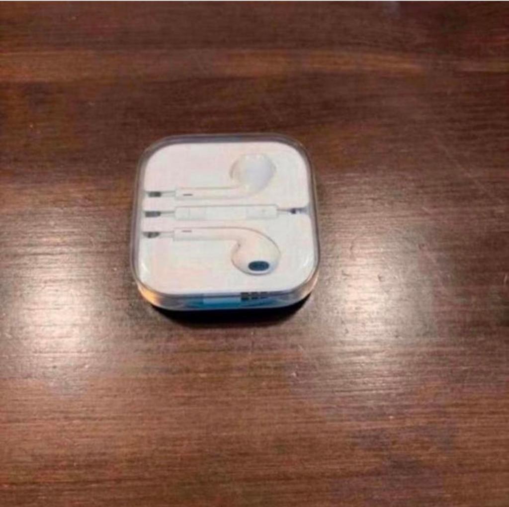 Apple EarPods wire - nieuw, Telecommunicatie, Mobiele telefoons | Oordopjes, Ophalen of Verzenden, Nieuw, Wit, Apple