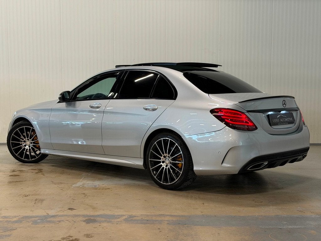 Mercedes-Benz C-klasse 180 | AMG/NIGHT | PANO | NAP | CAMERA, Auto's, Mercedes-Benz, Automaat, Euro 6, Bedrijf, Sedan