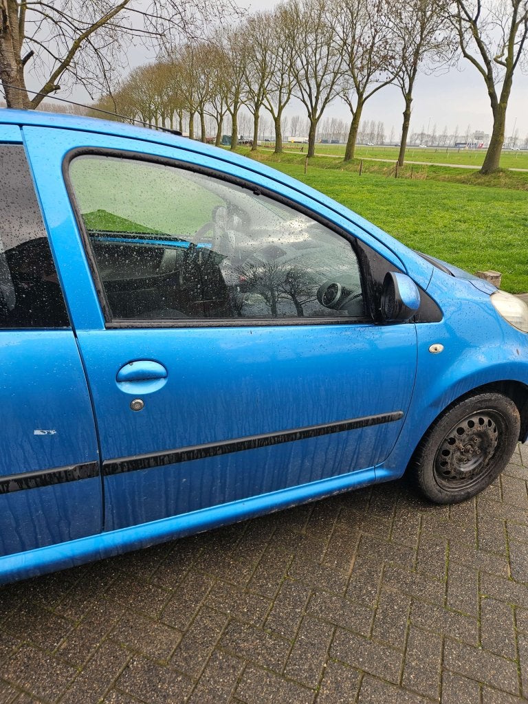 RECHTER VOORDEUR PEUGEOT 107, Auto-onderdelen, Carrosserie en Plaatwerk, Niet ingevuld, Gebruikt, Deur, Niet ingevuld