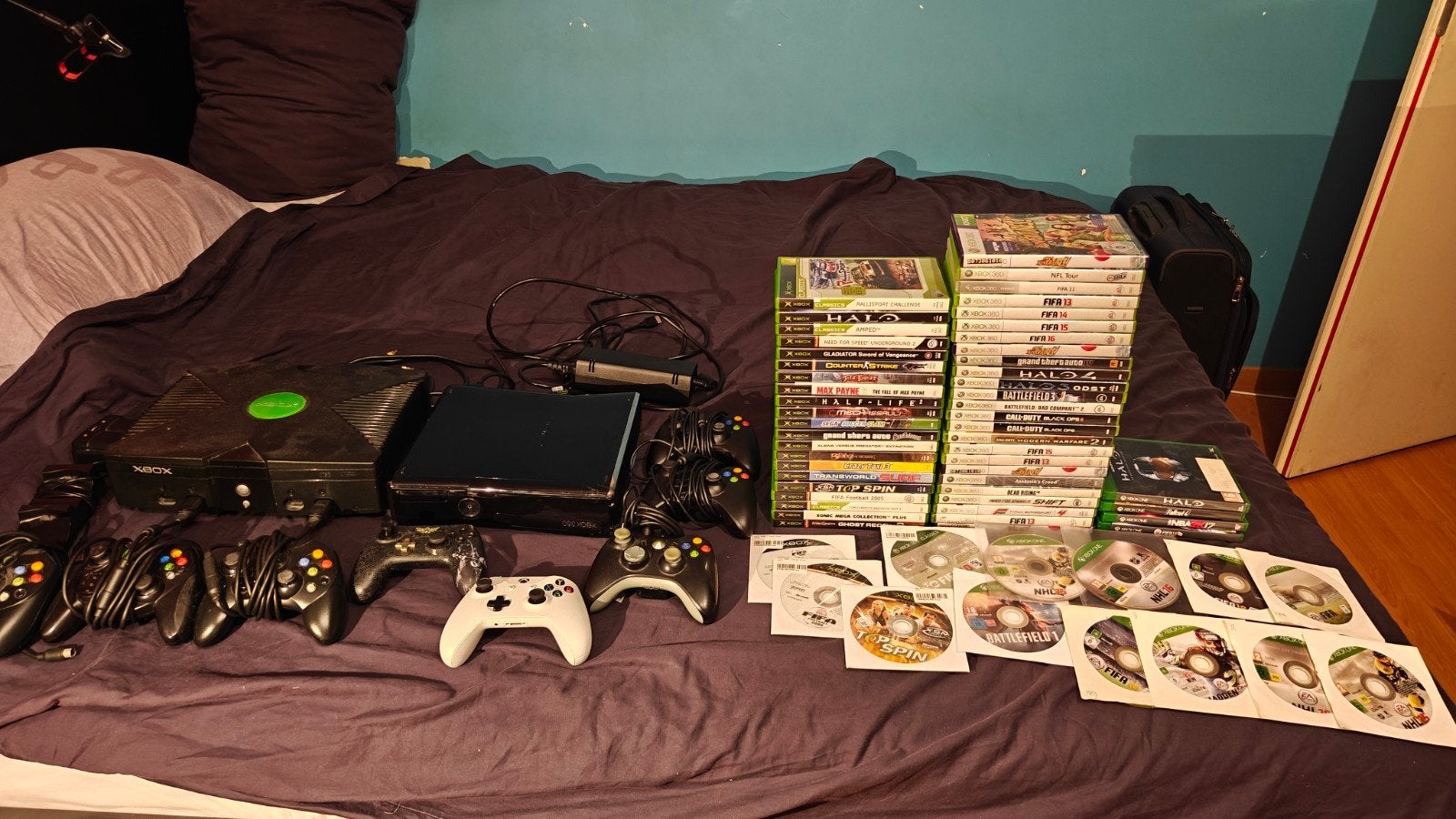 Grote Xbox Collectie: Consoles, Controllers en Games, Gebruikt, Overige genres, Ophalen of Verzenden, 3 spelers of meer