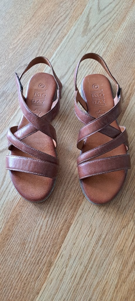 TE KOOP NIEUWE SANDALEN, Kleding | Dames, Schoenen, Ophalen, Twoday, Overige kleuren, Nieuw