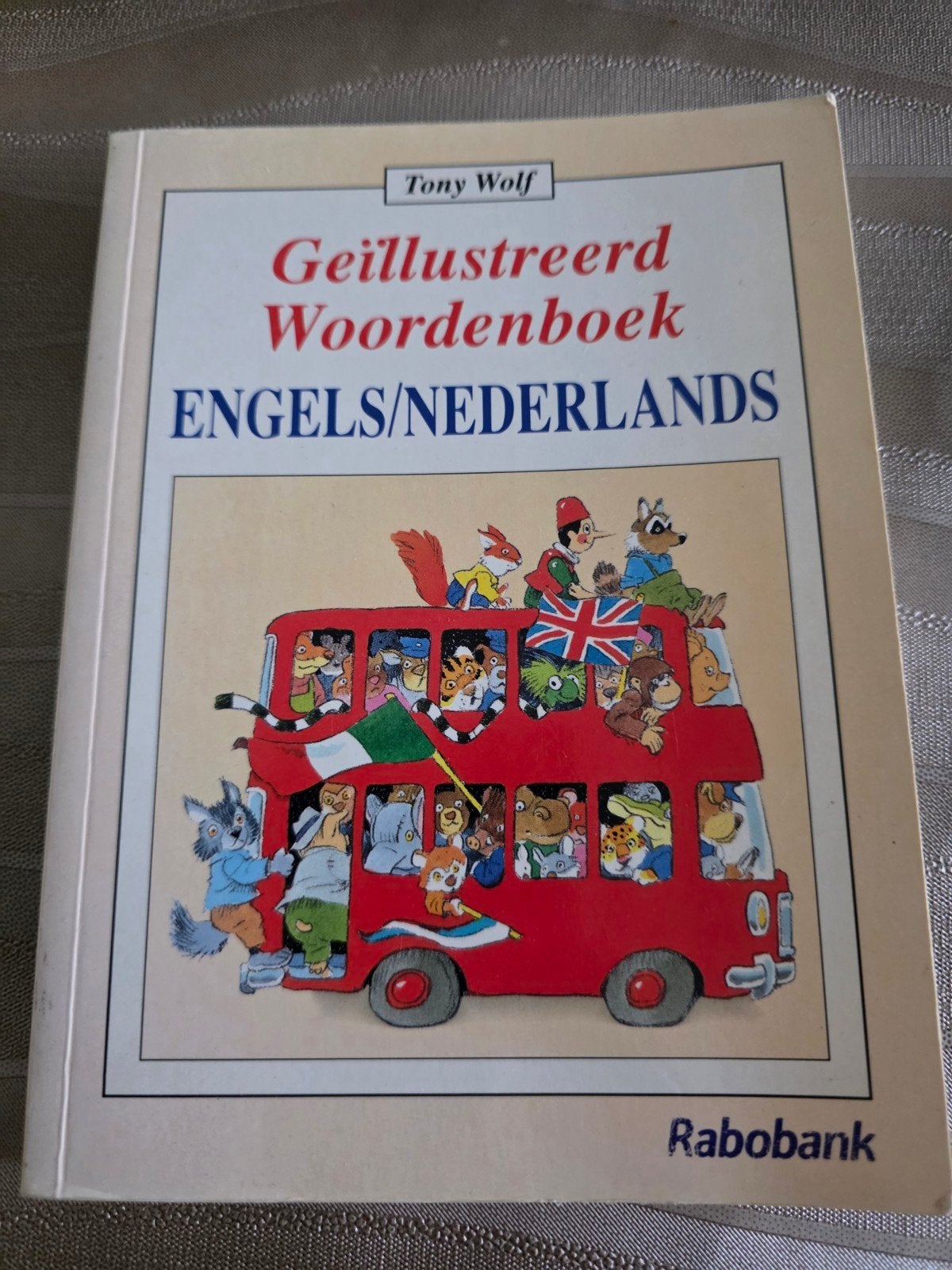 Engels Nederlands woordenboek voor kinderen, Boeken, Woordenboeken, Ophalen of Verzenden, Zo goed als nieuw, Engels