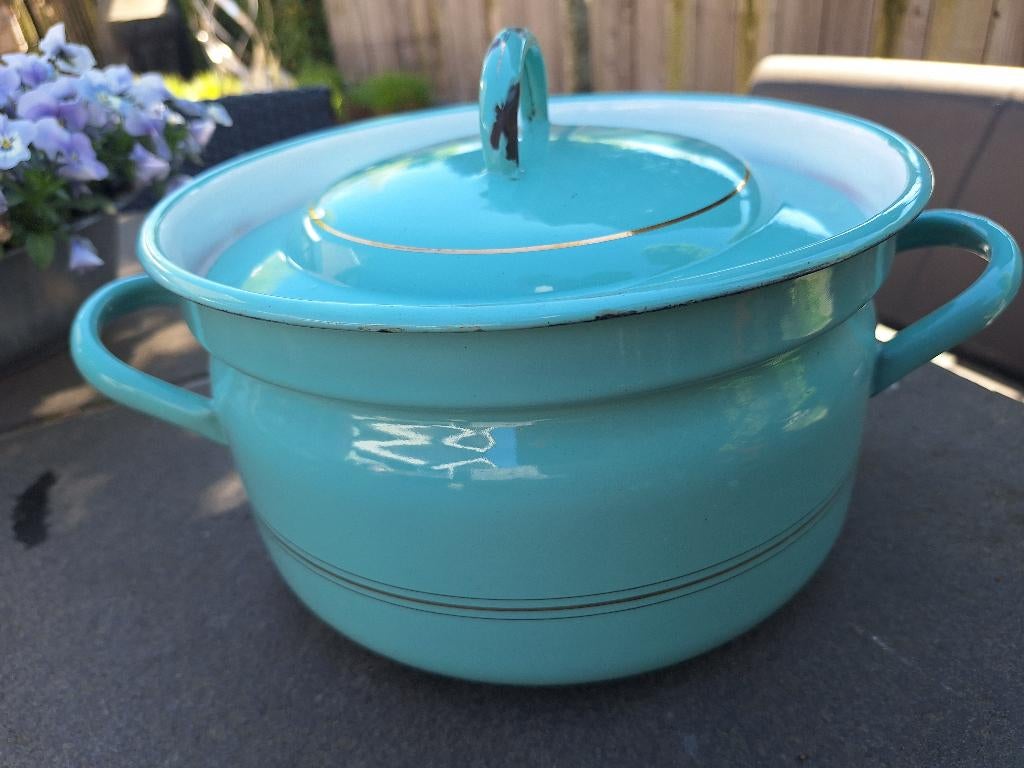 Turquoise pan met gouden bies, Ophalen of Verzenden